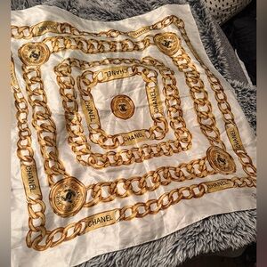 CHANEL White and Gold Chain Motif Scarf